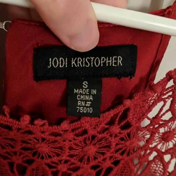 Red Sundress - Picture 3 of 3